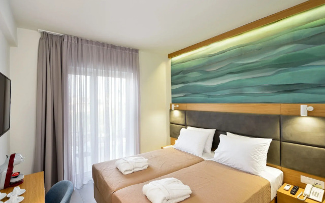 Elia Kalamaki Hotel