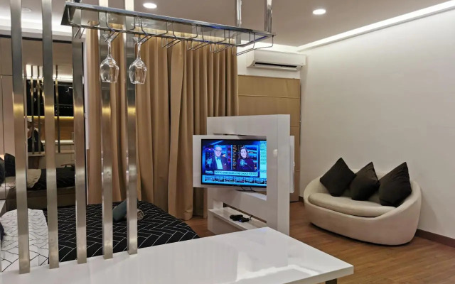 Apple 5 @ Menara Simfoni/Symphony Tower Free Wifi/Parking/TV Box/Nexflix