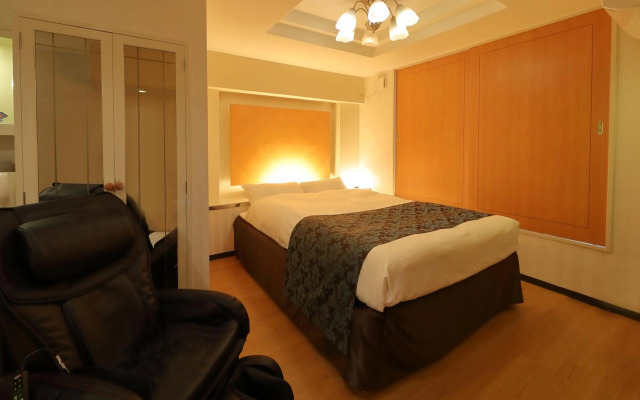 Hotel Olive Kyoto Yamashina - Adults Only