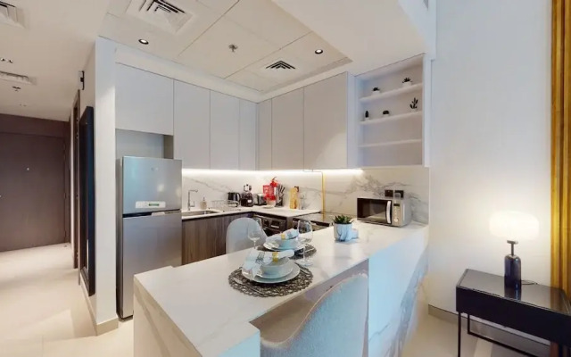 Euro Residence 105