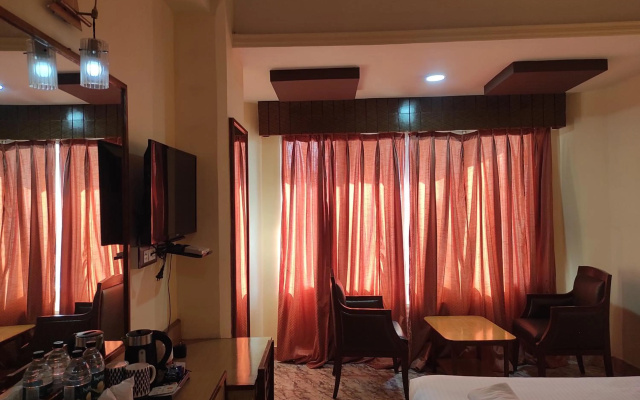 Ambarish Grand Residency – Guest Rooms – Guwahati