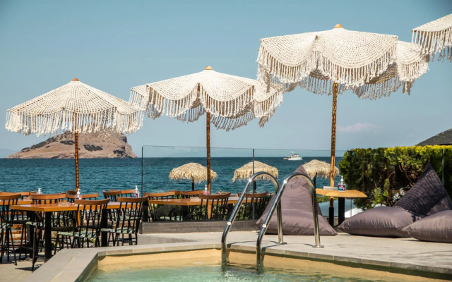 Kiani Akti Hotel