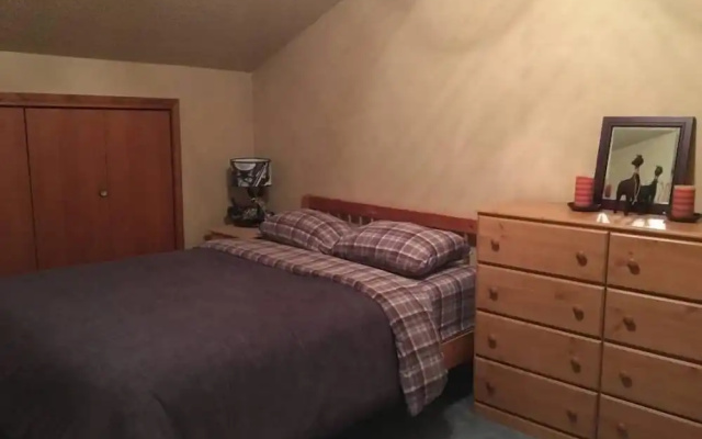 Hopes Cabin