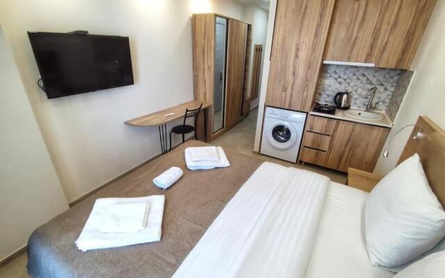 Leo Group Luxury Apartment 13-272A Sunrise Batumi