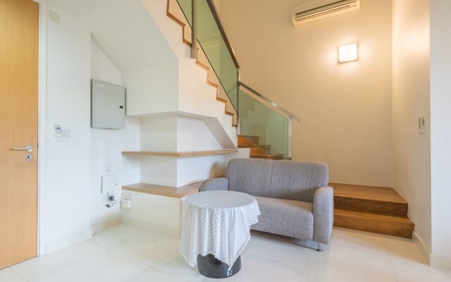 MetroResidences Modern Cozy Loft
