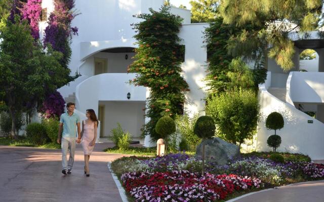 Emelda Sun Club Hotel
