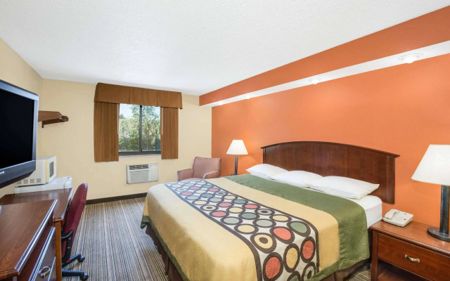 Coastal Inn & Suites - Wilmington, NC