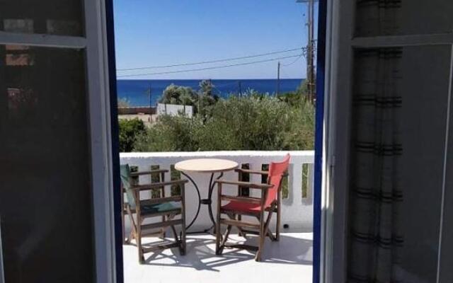 Stamoulis Apartments
