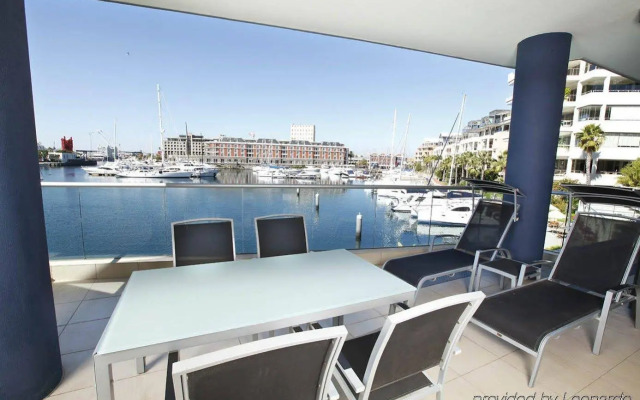 Апарт-отель Waterfront Village