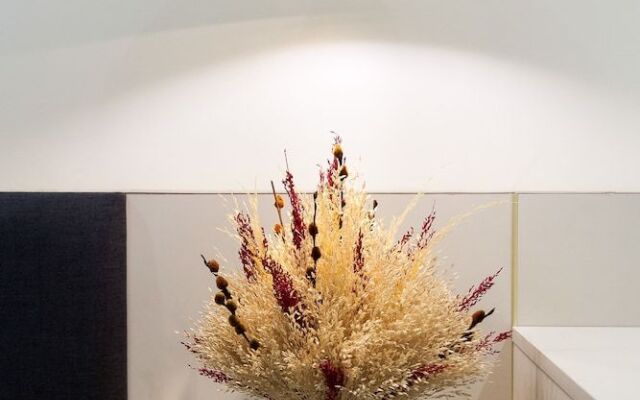 Laze Apartment SAIGON Vinhomes Central Park