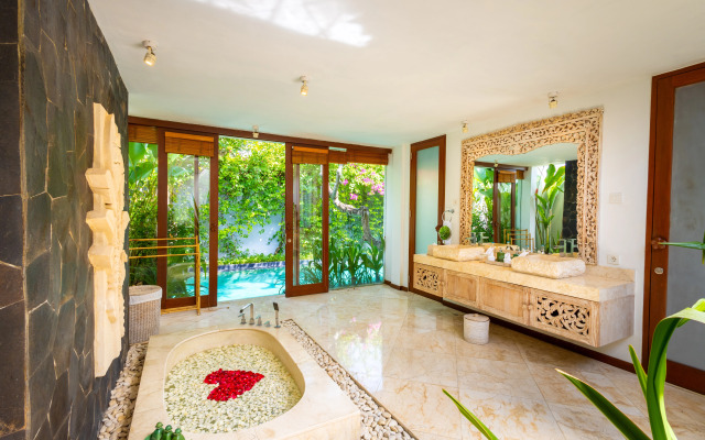 The Royal Purnama Luxury Villas - Adults Only
