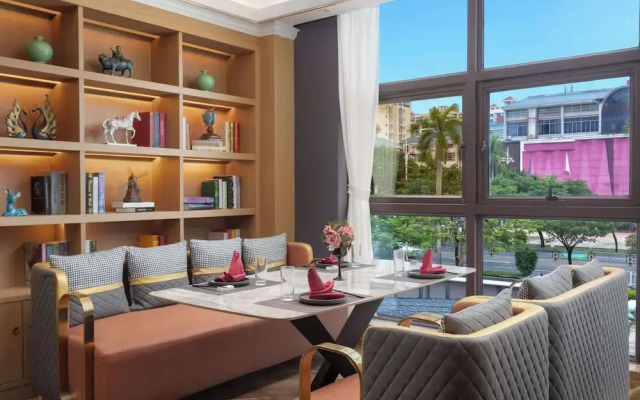 La Quinta By Wyndham Qionghai Yinhai