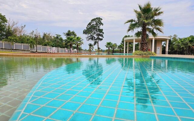 Grand Lord Hotel& Residence