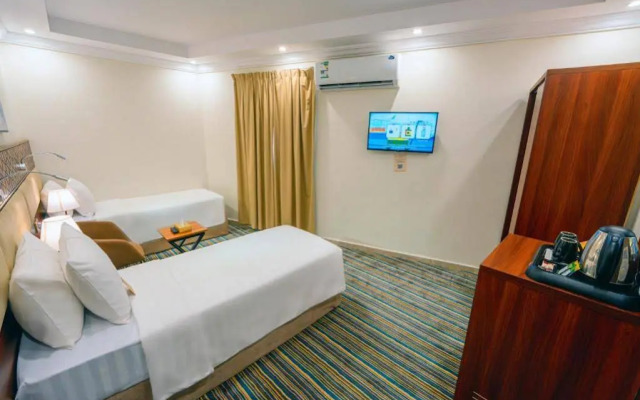 Snood Ajyad (EX. Al-saraya Eman )