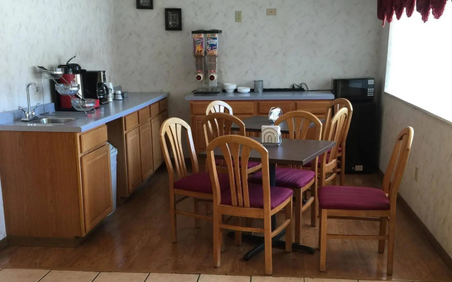 Country Hearth Inn Hannibal