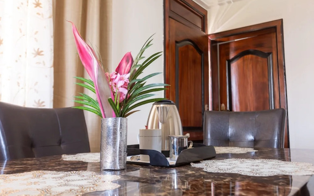 Royal Elmount Hotel