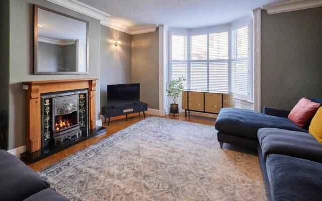 Host Stay Mollymac Ground Floor