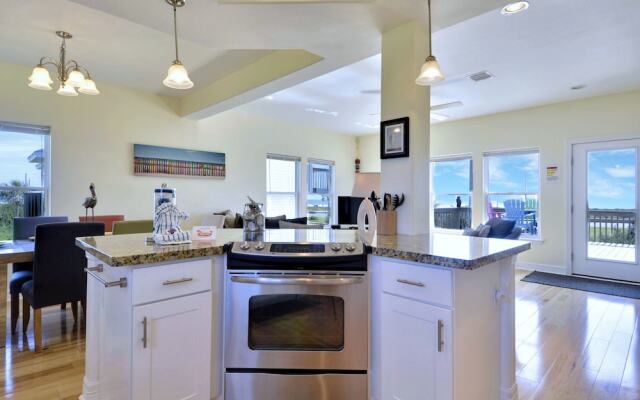 4513viewrempslnh - A View to Remember