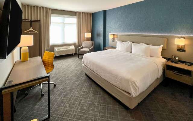 Comfort Inn and Suites