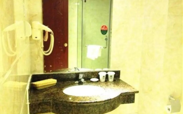 GreenTree Inn Shandong Jinan Suncun New District Express Hotel