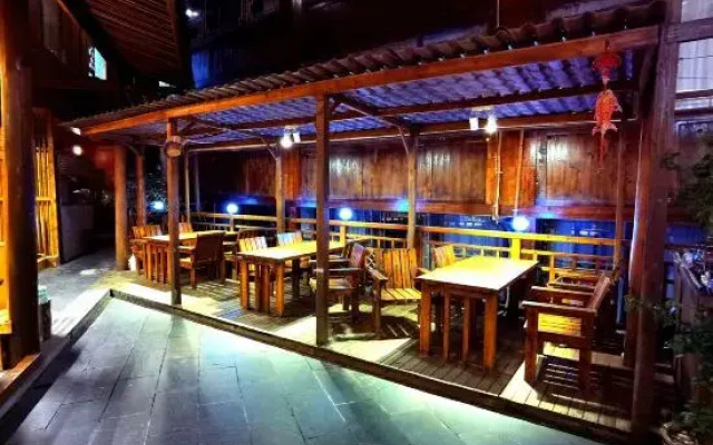 Xijiang Miaoli Theme Hotel