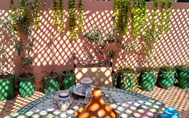 Riad Green Lotus