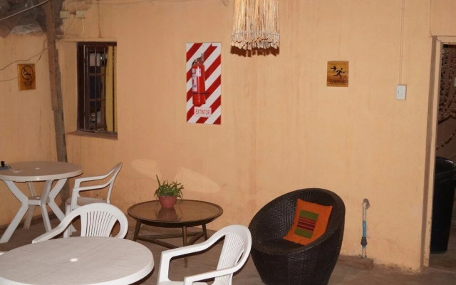 Hostal Inti Para - Hostel