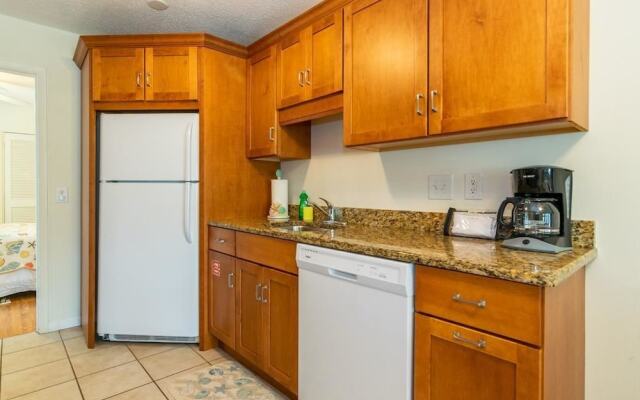 4 Beach Lovers - Unit 3