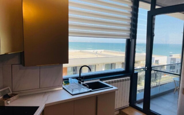 Sky Luxury Apartament Mamaia -sea View