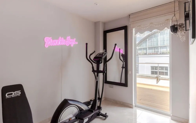 The Roof is on Fire - Farringdon - by Frankie Says