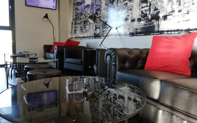 Hotel LB Lebrija by MA 22 Puntos