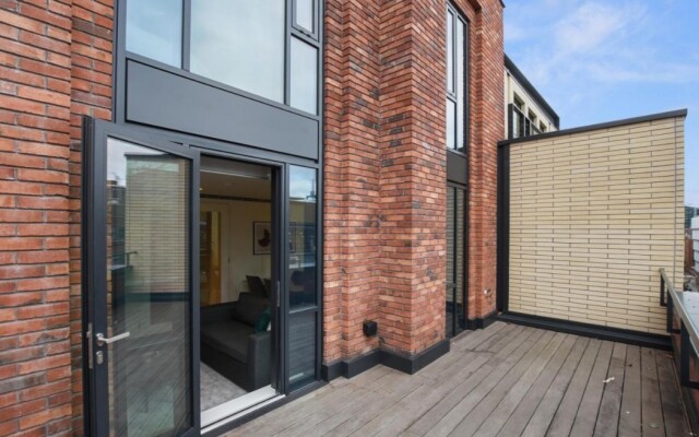 Whitfield Street Residences by Aeria Apartments