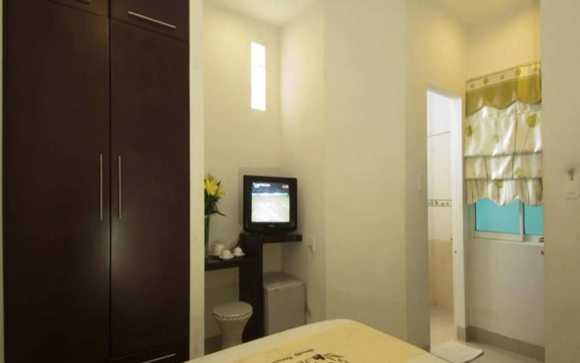 Eldoris Apartment  Hotel