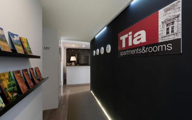 Tia Apartments and Rooms