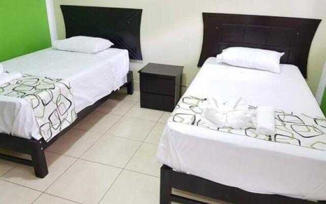 Los Helechos Hostal