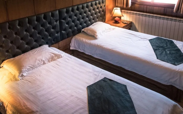 white cedar hotel