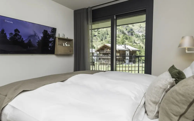 Apartment in Chalet Pizzo Fiamma