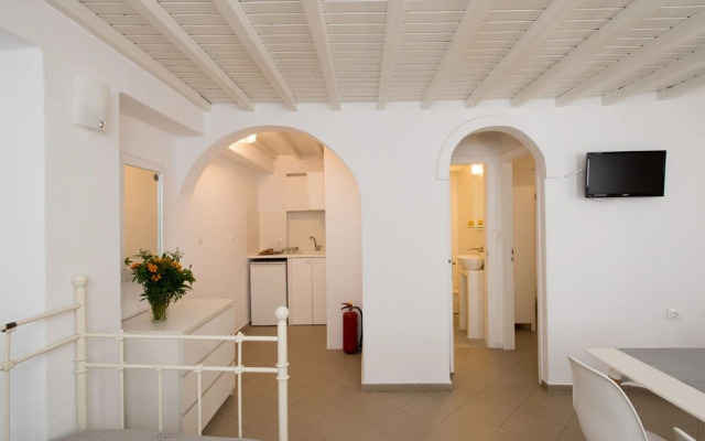 Lirous Studios