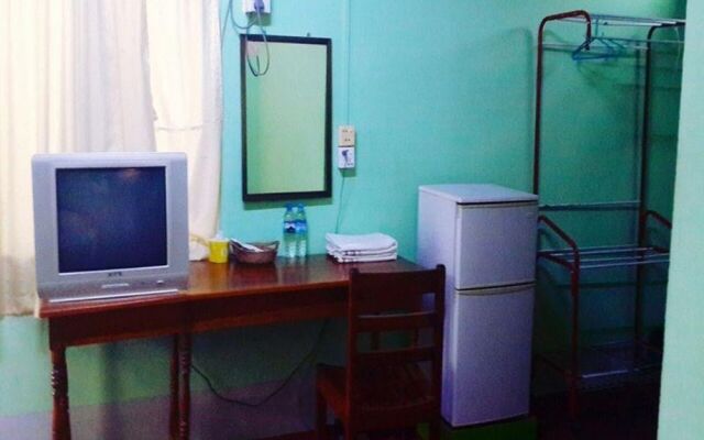 Zay Yar Thein Gi Hotel
