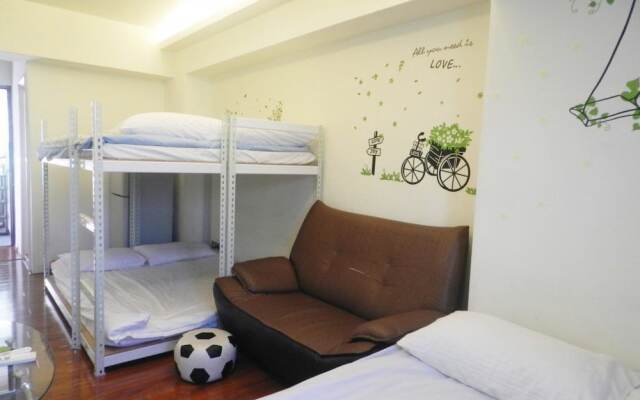 9527 Feng Chia hostel