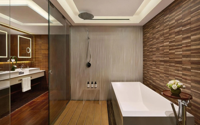 The Park Lane Hong Kong, Autograph Collection