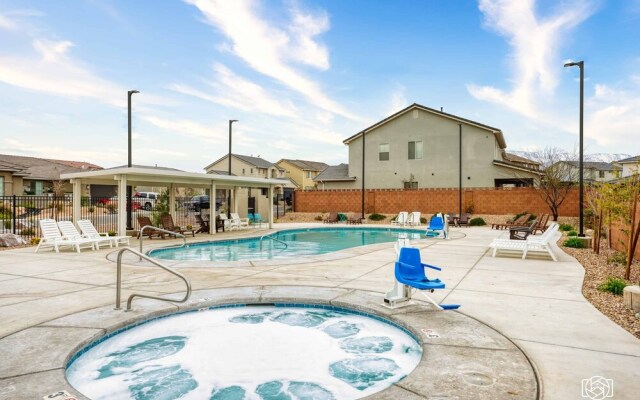 The St George Poolside Retreat By Redawning