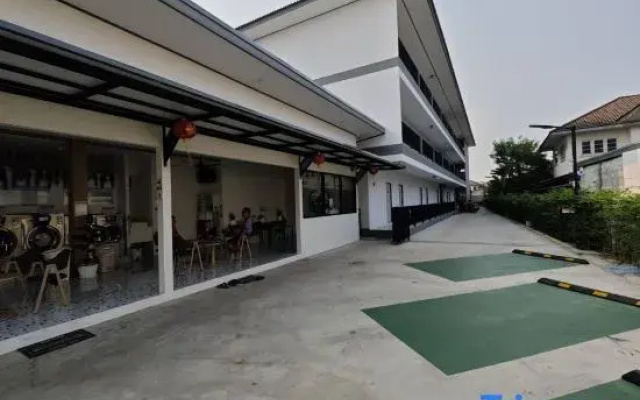 เมตตา เรสซิเด้นซ์ - Metta Residence