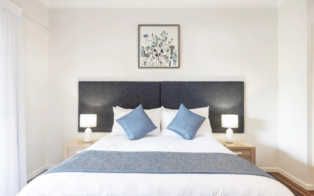 Camelot Boutique Accommodations – Guest Rooms – Tamborine Mountain