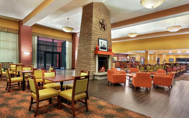 Hampton Inn & Suites Dallas-Mesquite