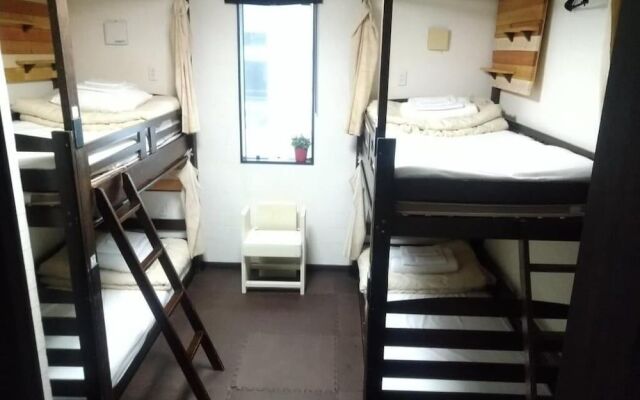 Guest House Umebachi - Hostel