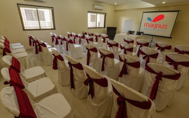 Magnus Square Business Hotel