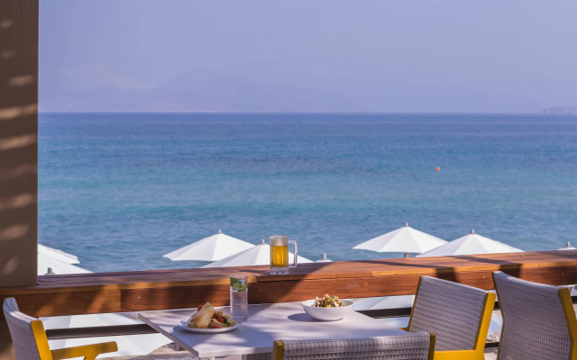 Neptune Luxury Resort