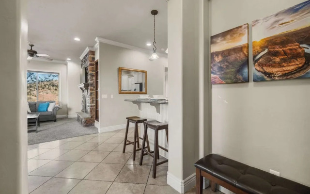 Owens Landing Amazing Views!