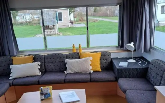 Stacaravan 169 5* camping De kuilart in Friesland